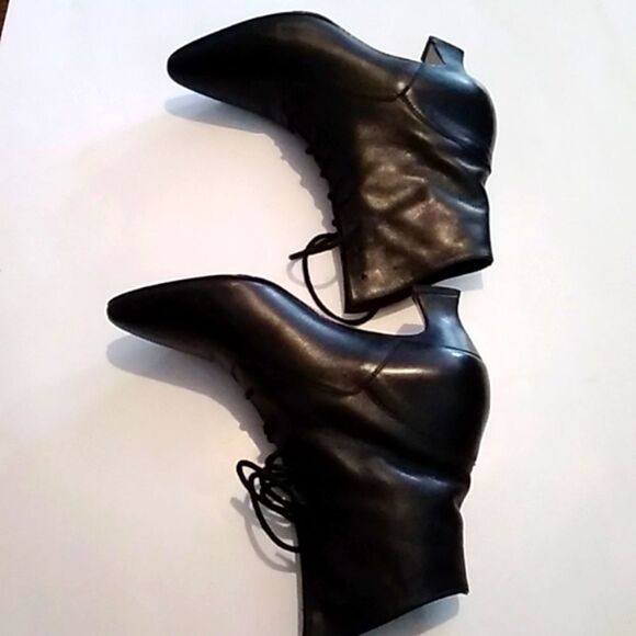 Vintage Jacqueline Ferrar Leather Upper Women Boots Size 7M - Picture 2 of 11